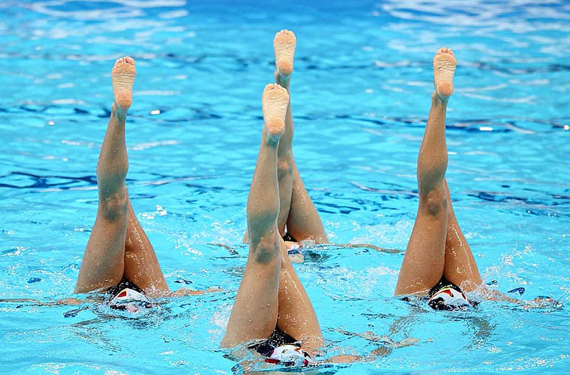 Lily Price and Sacred Heart: The Breath in the Silence of the Backstroke Lane Lily Price and Sacred Heart: The Breath in the Silence of the Backstroke Lane