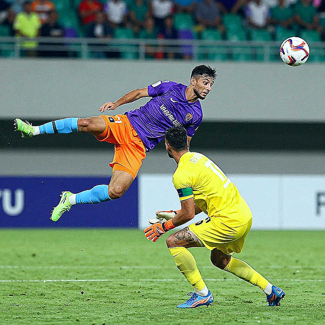 Tôi chỉ muốn thắng 1-0: Nghịch lý của Enzo Maresca giữa cơn bão tám bàn