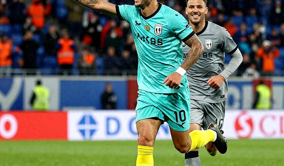 Real Madrid khủng hoảng tuyến giữa: Phân tích chiến thuật sâu về trận thua Inter Milan tại Champions League và bài học từ lời cảnh báo của Fabio Capello Real Madrid khủng hoảng tuyến giữa: Phân tích chiến thuật sâu về trận thua Inter Milan tại Champions League và bài học từ lời cảnh báo của Fabio Capello