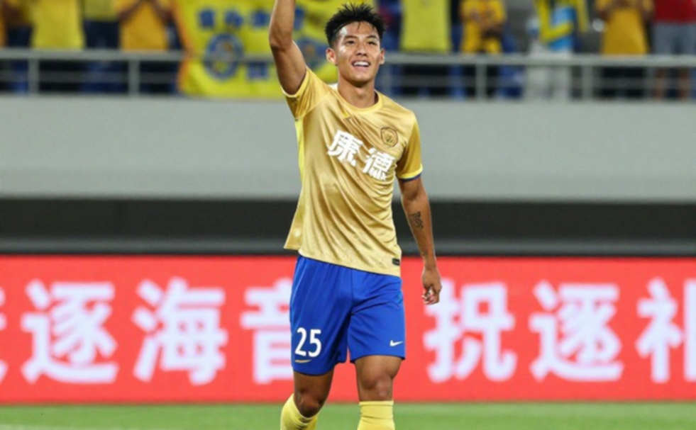 Khoảng lặng ở De Kuip: Meerdink, Zechiël và vấn đề AZ không thể kết nối