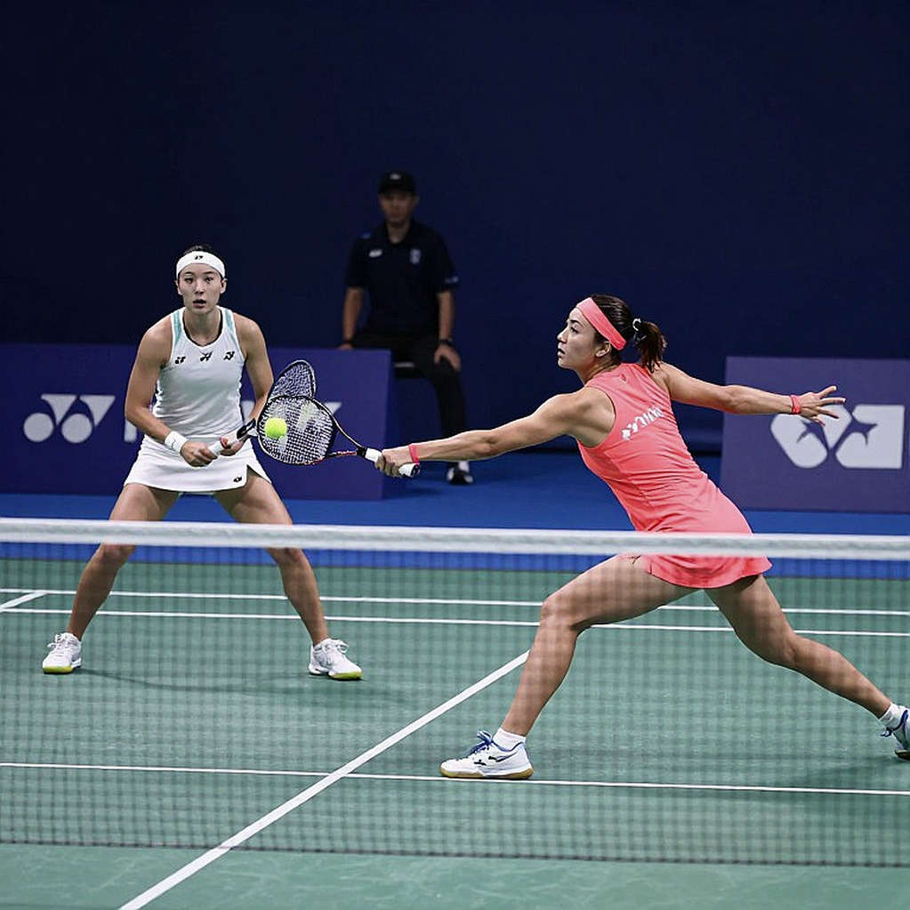 China Masters 2026: Satwik-Chirag thắng pha cầu 36 nhịp, Srikanth thua thẳng hai ván