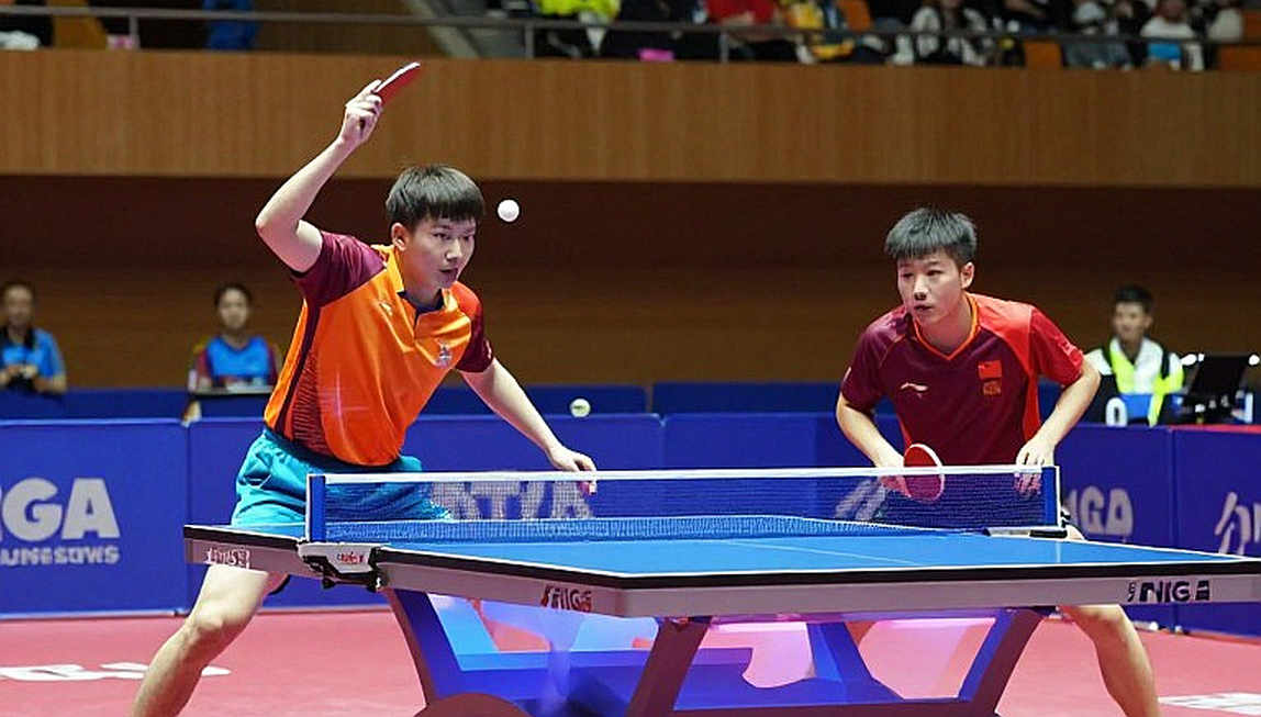 Anna Hursey và Tom Jarvis trước ngưỡng cửa châu Á: Bài kiểm tra sinh tử tại Macao và mối lương duyên với Shi Xunyao Anna Hursey và Tom Jarvis trước ngưỡng cửa châu Á: Bài kiểm tra sinh tử tại Macao và mối lương duyên với Shi Xunyao