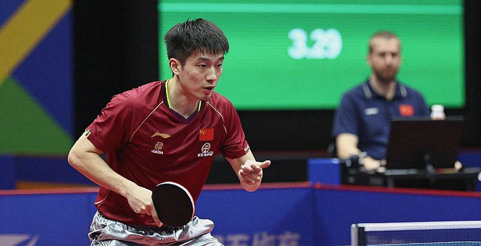 Thẻ vàng về Sài Gòn: mùa bóng 2026 và cuốn sổ của trọng tài