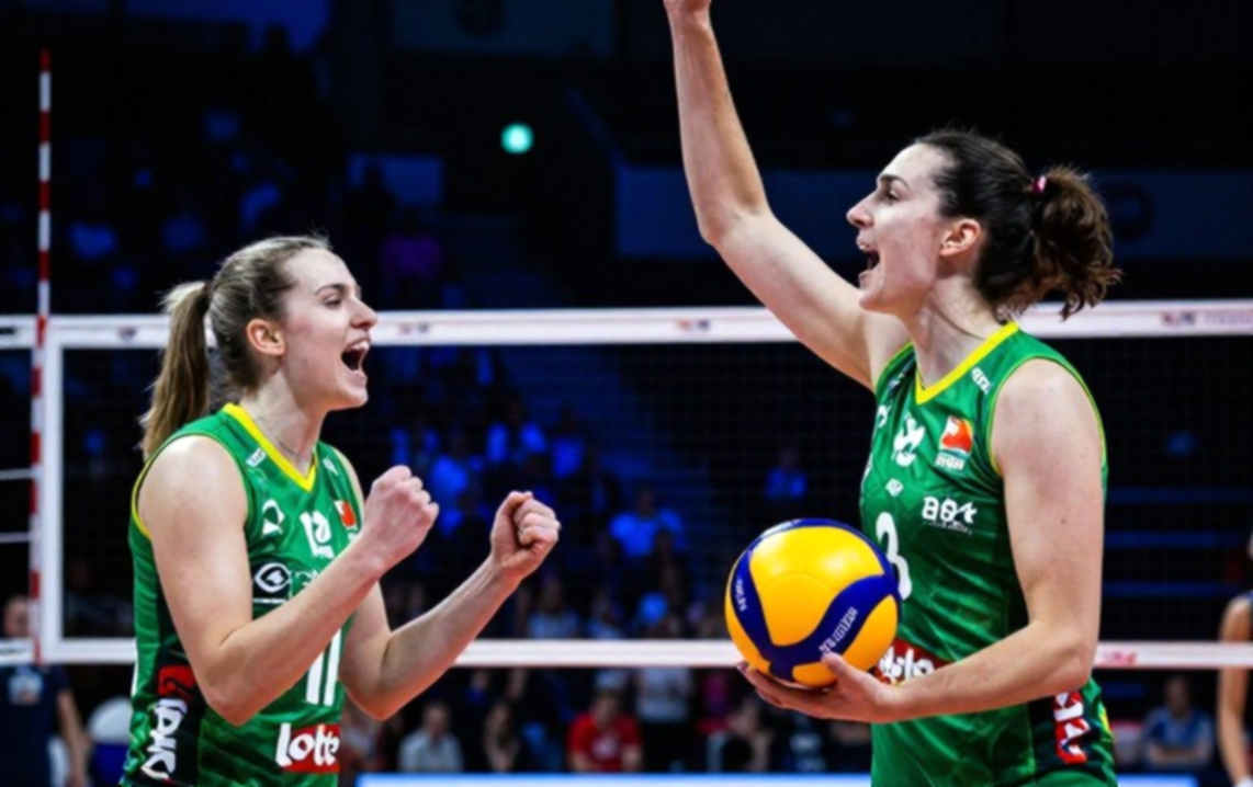 The Blank Report: When a Volleyball Team's Medical File Contains Not a Single Line of Data The Blank Report: When a Volleyball Team's Medical File Contains Not a Single Line of Data