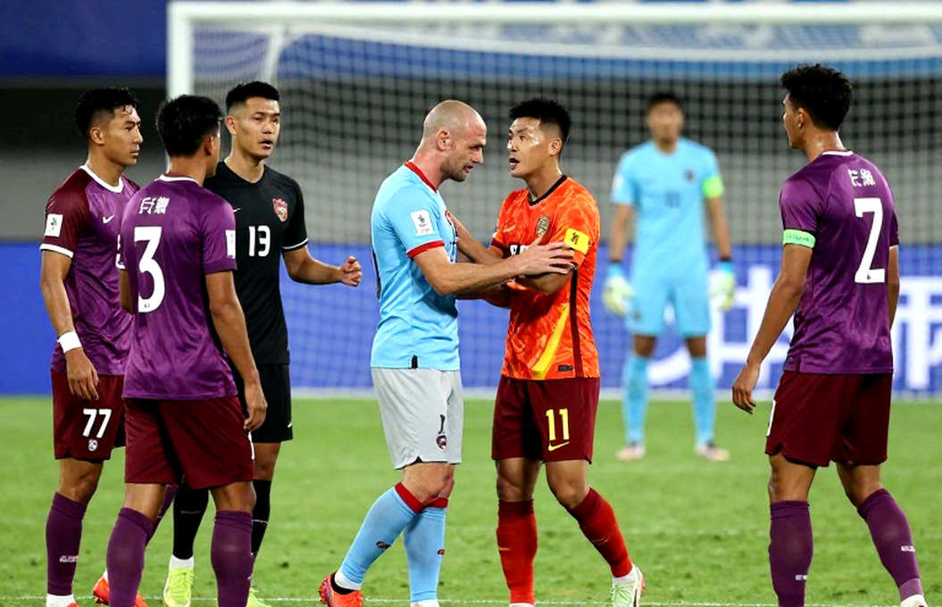 Gilberto Mora và chiếc áo số 10 của Mexico: điều Javier Aguirre nói và điều ông chưa nói