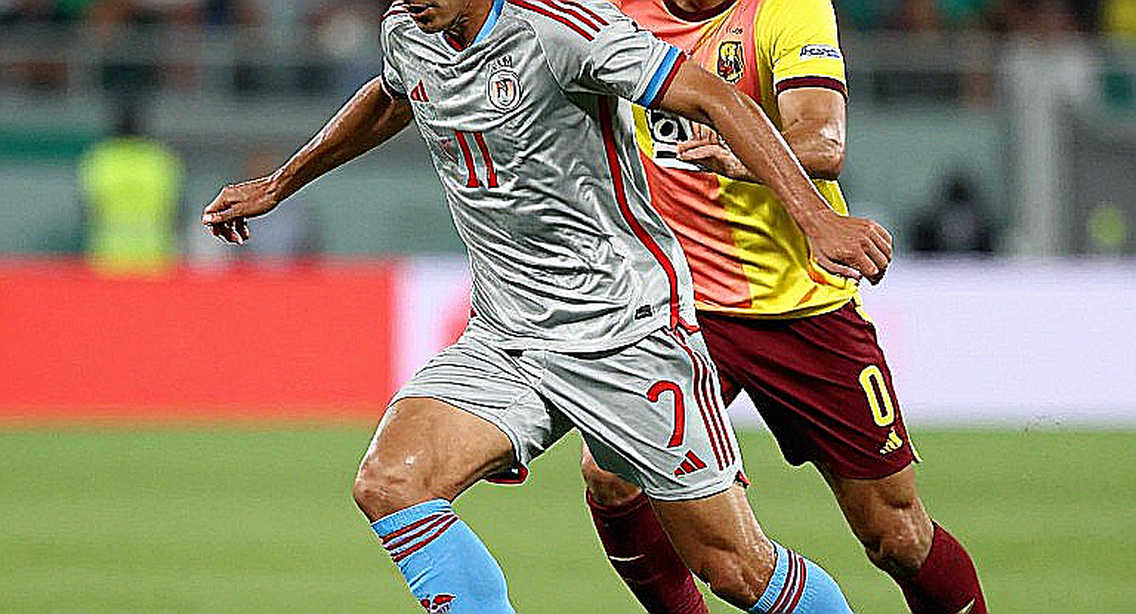 Busan Transfer Window: When Noise Drowns Out Footsteps at 6 AM Busan Transfer Window: When Noise Drowns Out Footsteps at 6 AM