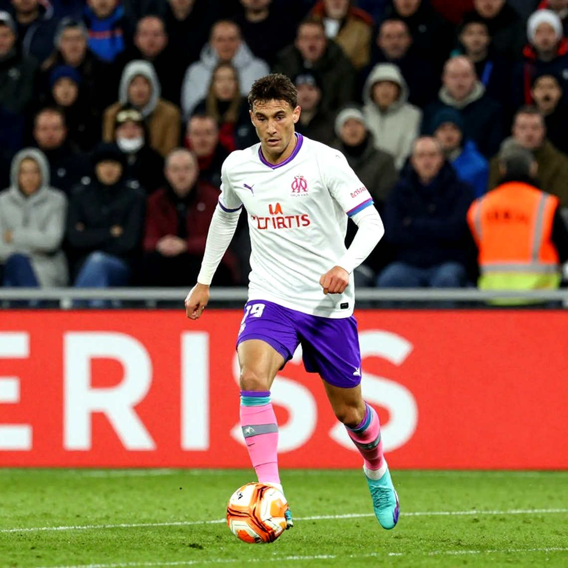 Aguirre Arrives at Valencia: The 'Rescue' Contract and the Limits of a Rebuild Aguirre Arrives at Valencia: The 'Rescue' Contract and the Limits of a Rebuild