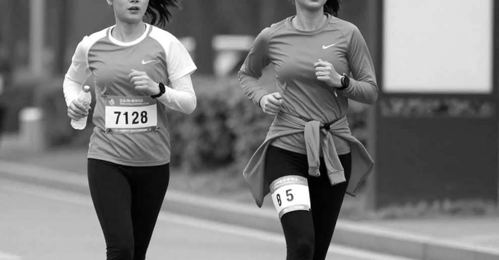 Chicago Marathon 2026: Feysa bảo vệ ngôi vô địch nữ, Kipruto chạy 2:01:09