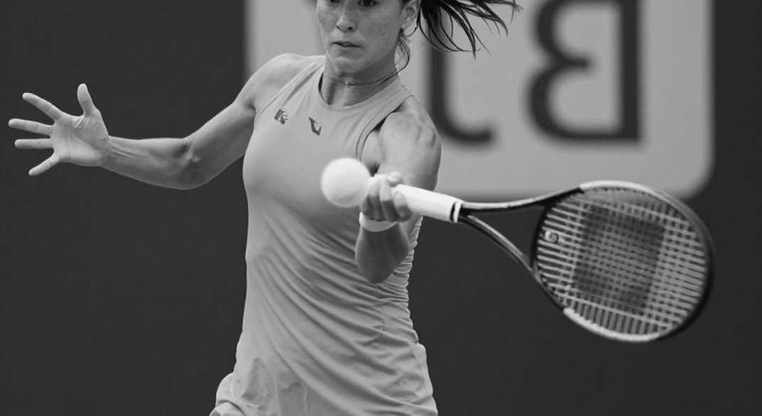 Billie Jean King và John McEnroe: 56 Grand Slam, một sân khấu, và canh bạc dài 21 tháng Billie Jean King và John McEnroe: 56 Grand Slam, một sân khấu, và canh bạc dài 21 tháng